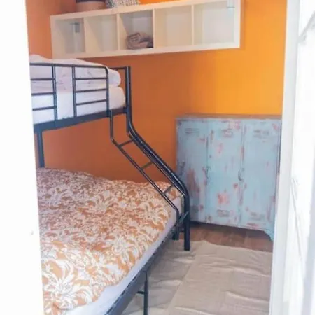 Family House Nyaraló