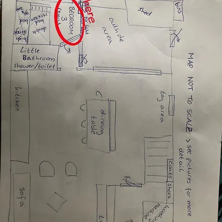 Nyaraló Family House *